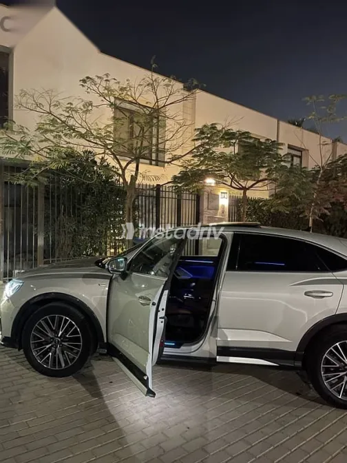 Audi Q3 2022 Gray Used for Sale - 3