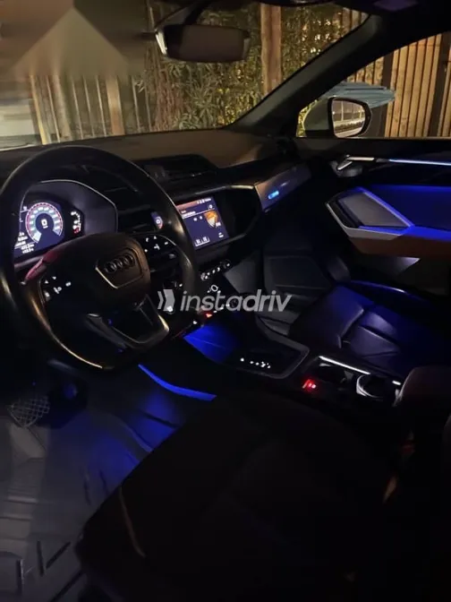 Audi Q3 2022 Gray Used for Sale - 4