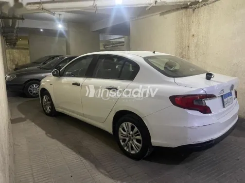 فيات تيبو 2021 أبيض مستعملة للبيع - 2