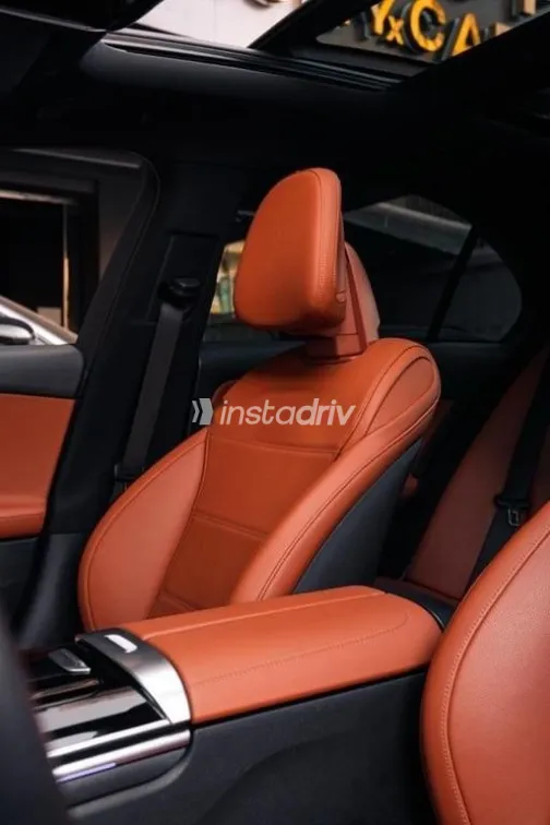 مرسيدس C 180 2022 فضي مستعملة للبيع - 5