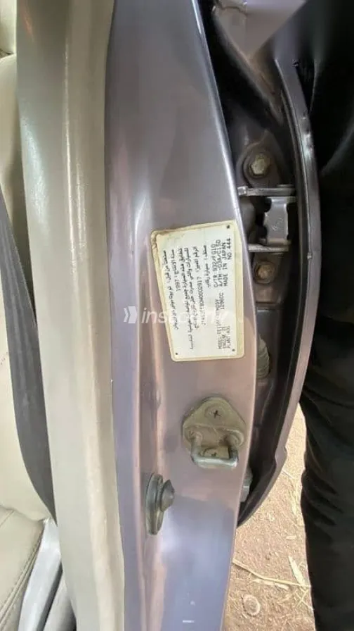 Toyota Corolla 1998 White Used for Sale - 8