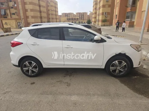 جاك S2 2025 أبيض مستعملة للبيع - 3