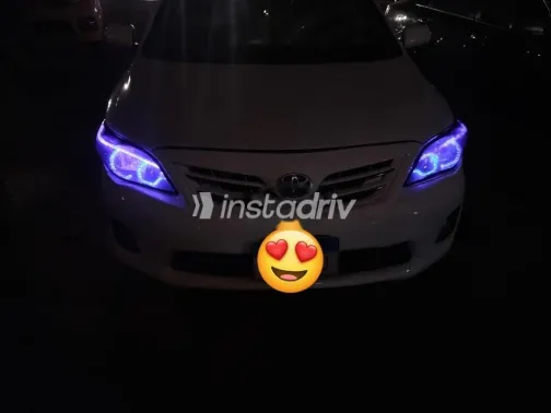 تويوتا كورولا 2012 أبيض مستعملة للبيع - 5