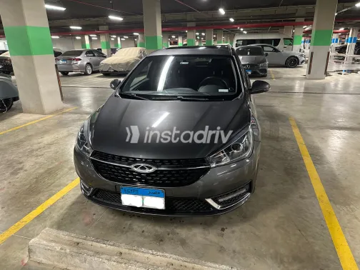 شيرى اريزو 5 2022 أبيض مستعملة للبيع - 4