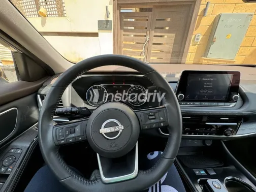 Nissan XTrail 2024 White Used for Sale - 4