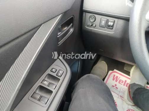 Mitsubishi Xpander 2025 White Used for Sale - 6