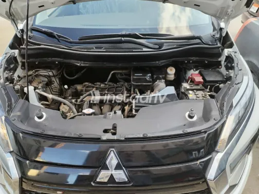 Mitsubishi Xpander 2025 White Used for Sale - 10
