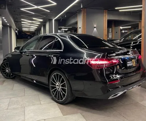 مرسيدس E 200 2021 أبيض مستعملة للبيع - 2