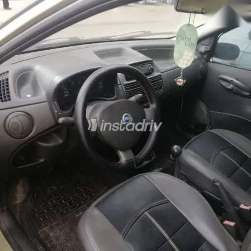 فيات بونتو 2008 ذهبي مستعملة للبيع - 1