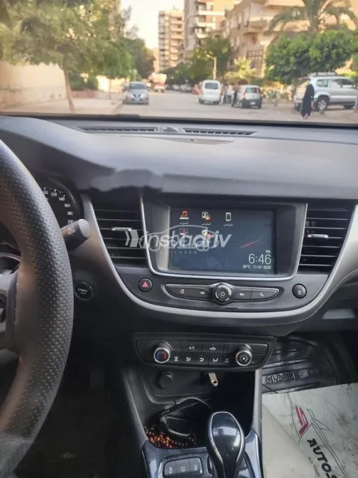 Opel Crossland 2019 Dark Blue Used for Sale - 2