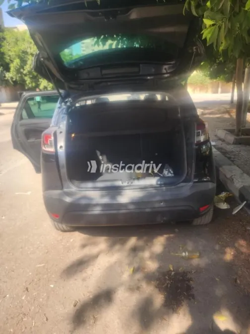 Opel Crossland 2019 Dark Blue Used for Sale - 3