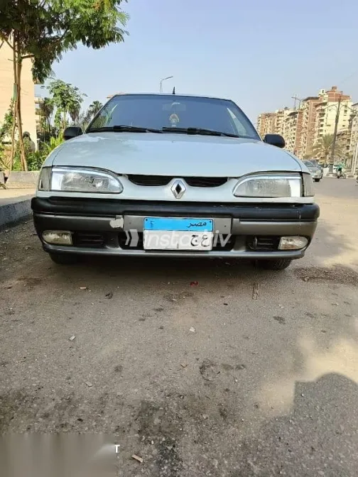 رينو 19 1994 أبيض مستعملة للبيع - 1