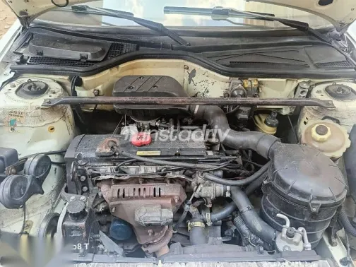 رينو 19 1994 أبيض مستعملة للبيع - 5