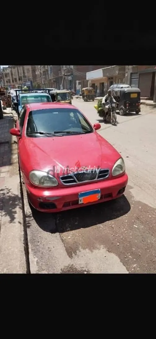 دايو لانوس 2002 أحمر مستعملة للبيع - 3