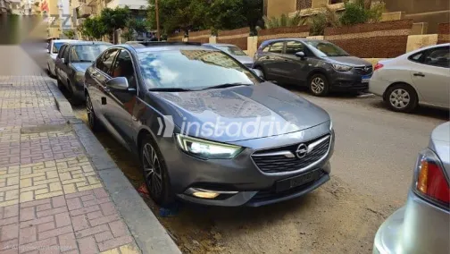 اوبل أنسيجنيا 2018 رمادي مستعملة للبيع - 2