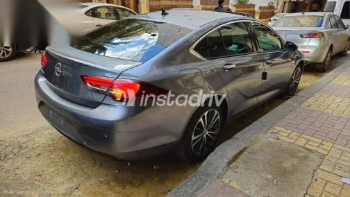 اوبل أنسيجنيا 2018 رمادي مستعملة للبيع - 4