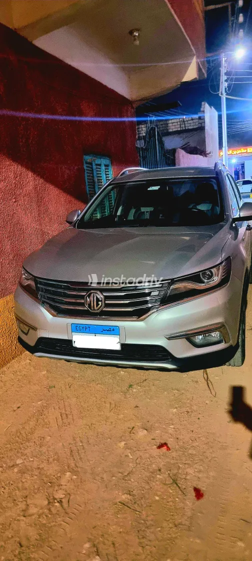 ام جى ار اكس 5 2019 أبيض مستعملة للبيع - 5