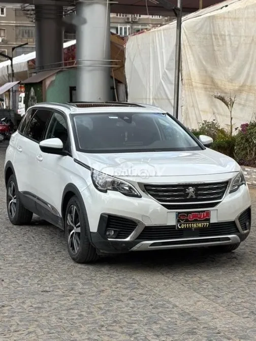 بيجو 5008 2019 أبيض مستعملة للبيع - 2