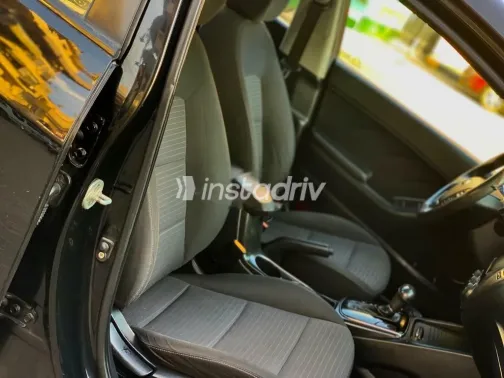 كيا سيراتو 2018 أبيض مستعملة للبيع - 5