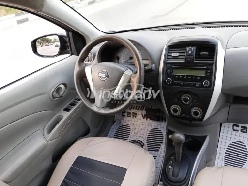 نيسان صنى 2017 أبيض مستعملة للبيع - 2