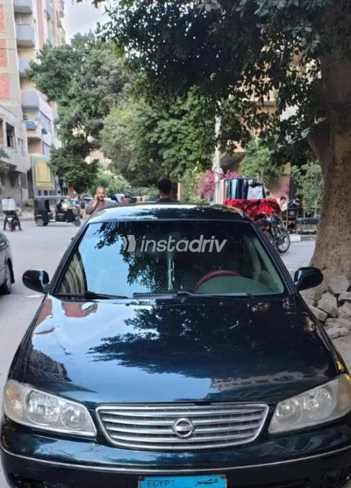 نيسان صنى 2007 أزرق غامق مستعملة للبيع - 1