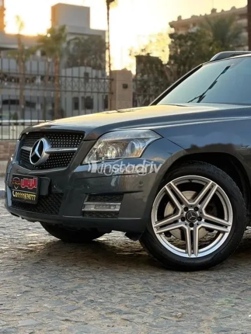 Mercedes GLK 300 2010 Silver Used for Sale - 3