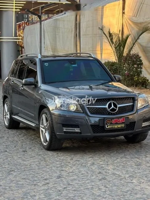 Mercedes GLK 300 2010 Silver Used for Sale - 4