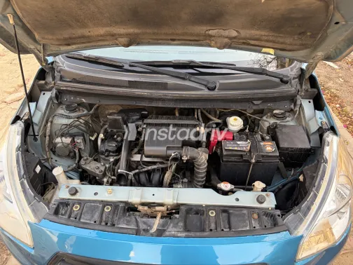 ميتسوبيشي اتراج 2015 أبيض مستعملة للبيع - 6