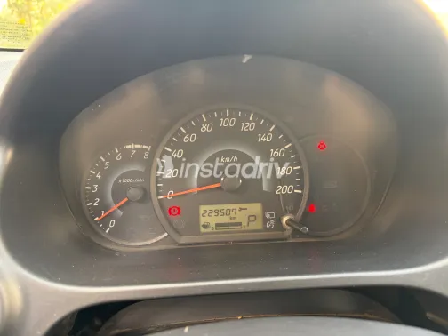 ميتسوبيشي اتراج 2015 أبيض مستعملة للبيع - 8