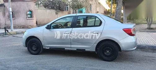 Renault Logan 2017 Silver Used for Sale - 3