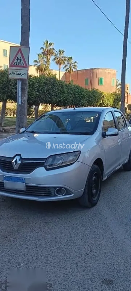 Renault Logan 2017 Silver Used for Sale - 7