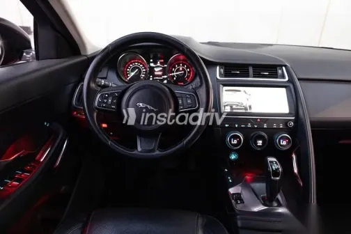 Jaguar E-pace 2020 Red Used for Sale - 8