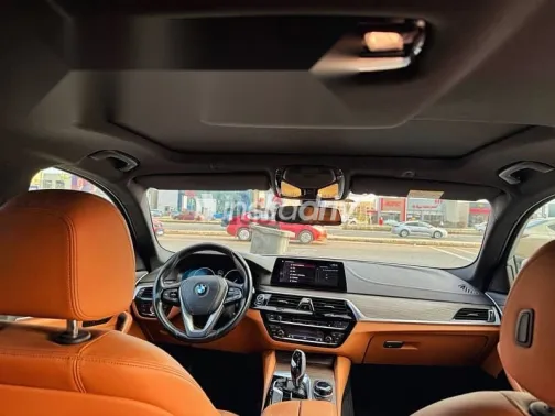 بي ام دبليو 520 2019 فضي مستعملة للبيع - 7