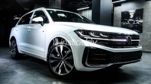 Volkswagen Touareg 2025 White New for Sale - 3