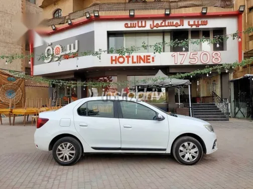 Renault Logan 2021 White Used for Sale - 3