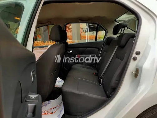 Renault Logan 2021 White Used for Sale - 6