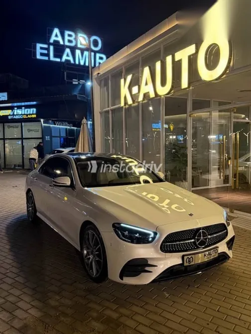 Mercedes E 300 2023 White Used for Sale - 3