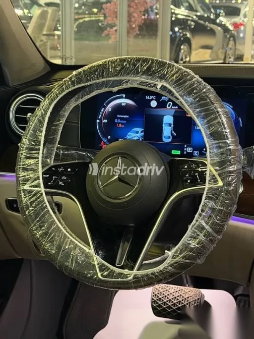 Mercedes E 300 2023 White Used for Sale - 7