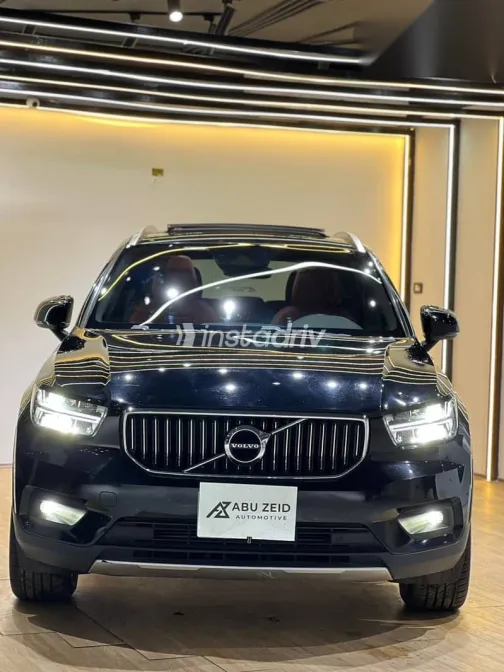 Volvo XC 40 2021 Black Used for Sale - 2