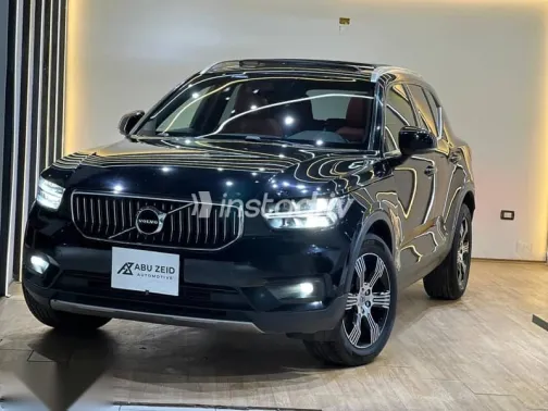 Volvo XC 40 2021 Black Used for Sale - 3