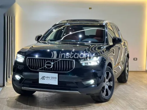 Volvo XC 40 2021 Black Used for Sale - 5
