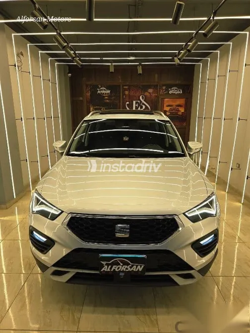 سيات اتيكا 2021 فضي مستعملة للبيع - 4