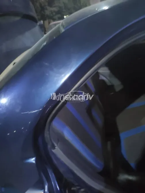 هيونداي فيرنا 2009 أزرق غامق مستعملة للبيع - 9