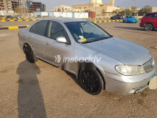 نيسان صنى 2008 فضي مستعملة للبيع - 3