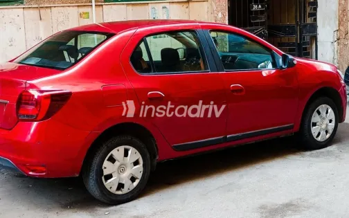 رينو لوجان 2018 أحمر غامق مستعملة للبيع - 4