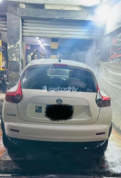 Nissan Juke 2014 White Used for Sale - 2