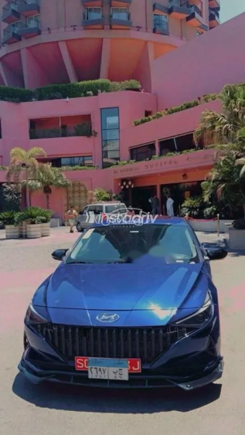 هيونداي إلنترا سى ان 7 2022 أبيض مستعملة للبيع - 3