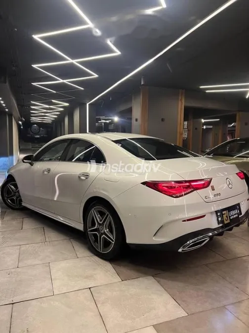 Mercedes C 200 2024 White Used for Sale - 5