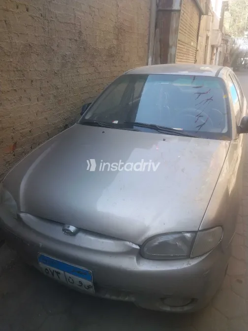 هيونداي اكسنت 2006 أبيض مستعملة للبيع - 3