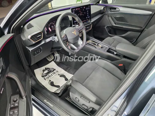 كوبرا ليون 2025 أبيض مستعملة للبيع - 8